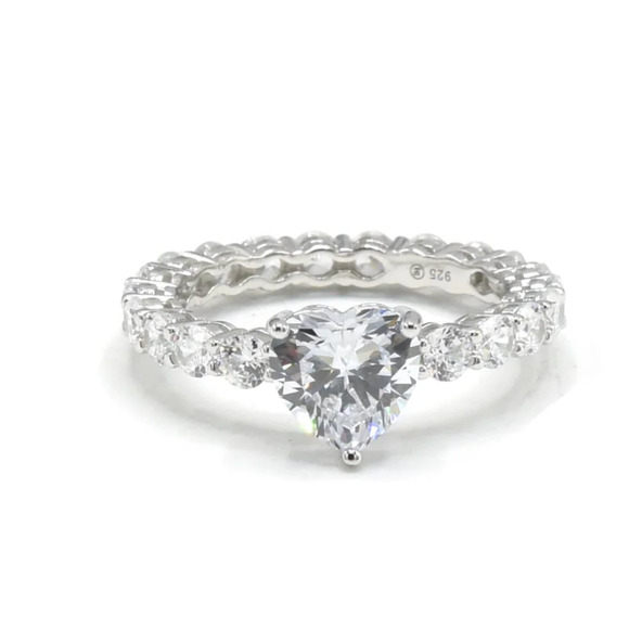 Heart Ring with Cubic Zirconia Elegant & Sparkling Jewelry for Women Size 9 - Picture 1 of 5